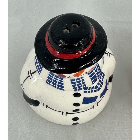 The Finishing Touch American Greetings Mr. and Mrs. Snowman Salt Pepper Shakers - Picture 4 of 8